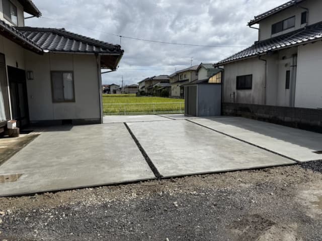 庭を駐車場にした費用と事例