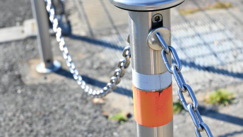 チェーンポール