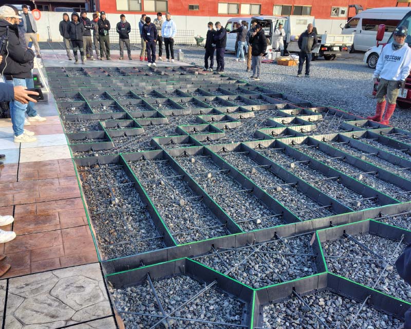 ドットコンプラスパーツ組み立て