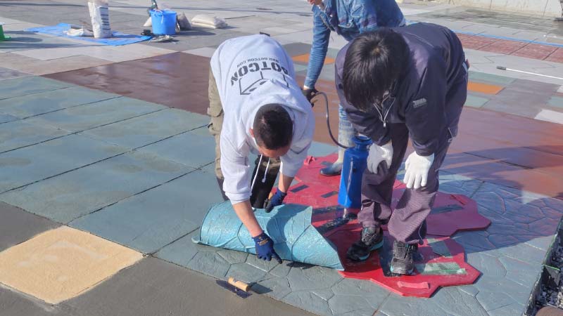 ドットコンプラススタンプコンクリート