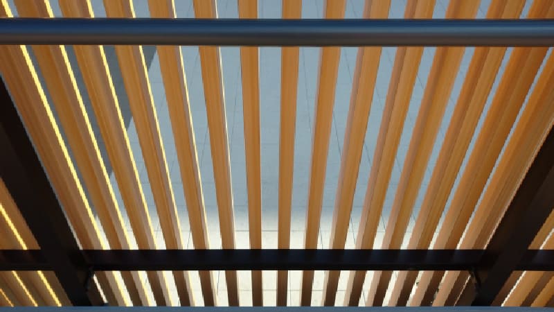 木目調樹脂フェンス