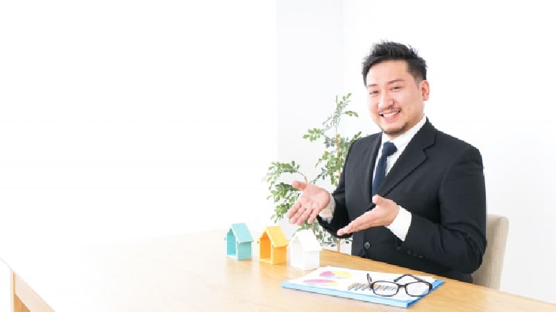 ハウスメーカー・リフォーム会社から買う