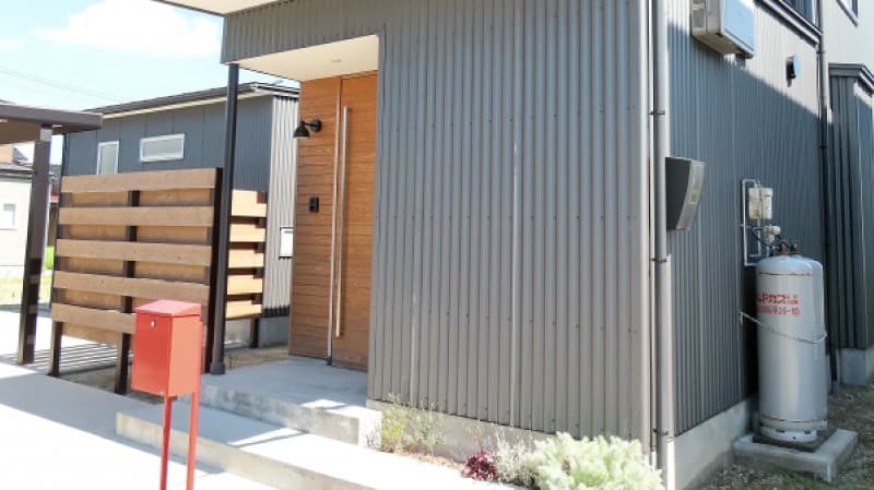 本当に必要な部分だけフェンスを設置する