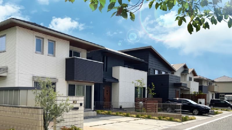 敷地の状況を確認する