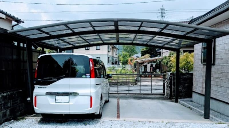 駐車場・物置・カーポート
